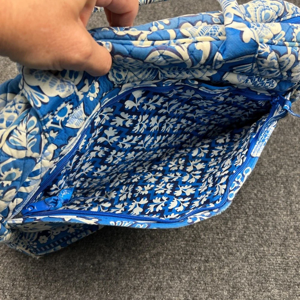 Vera Bradley Blue Floral Quilted Laptop Travel Bag Shoulder Strap 16x12x6